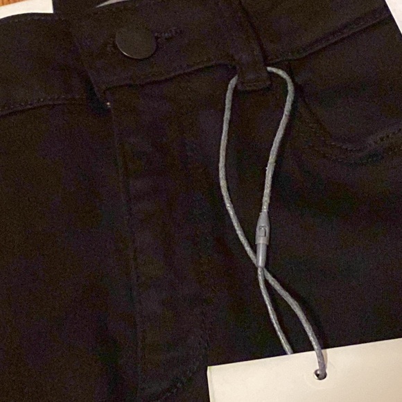 DL1961 - Black Jeans - Picture 2 of 3